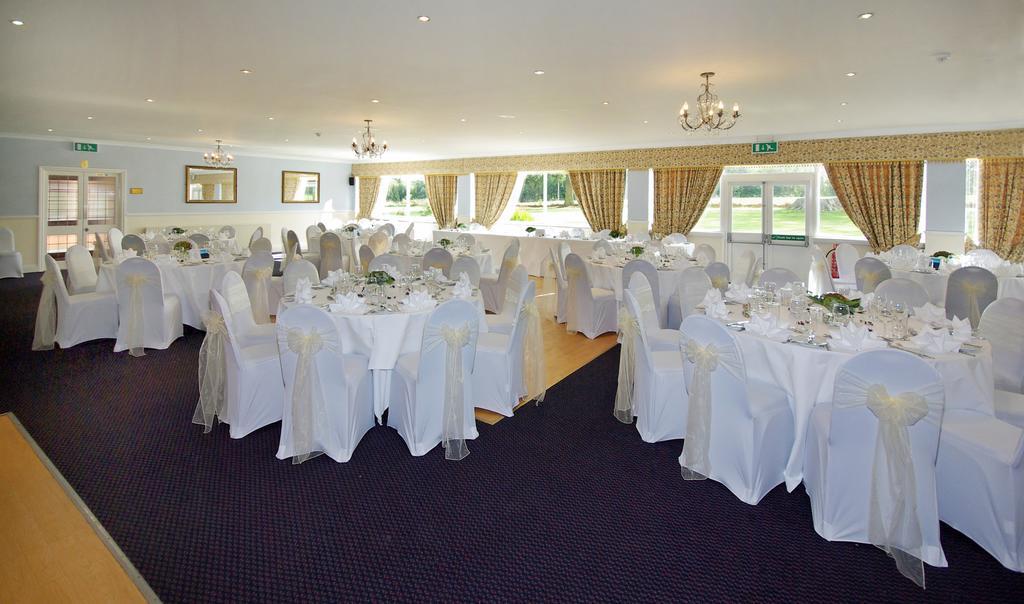 Overton Grange Country Hotel ลุดโลว์ ภายนอก รูปภาพ