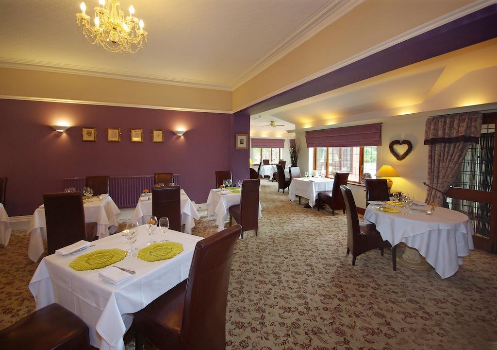 Overton Grange Country Hotel ลุดโลว์ ภายนอก รูปภาพ