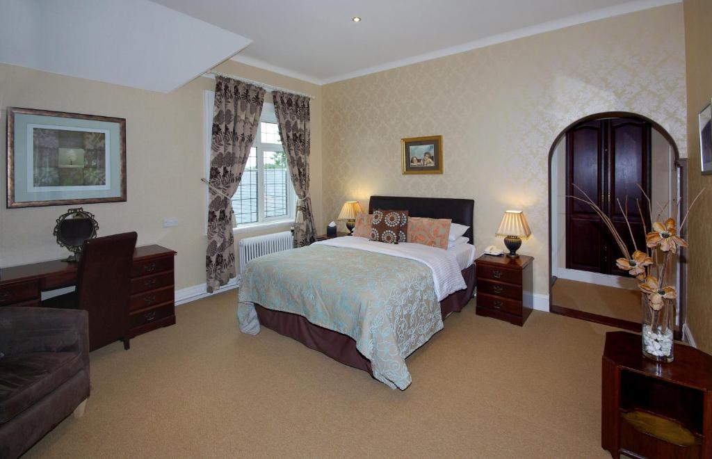 Overton Grange Country Hotel ลุดโลว์ ภายนอก รูปภาพ